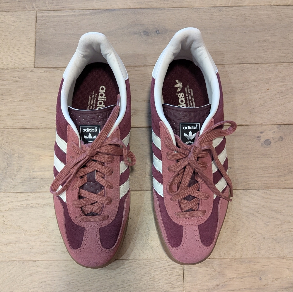 Adidas Burgundy Originals Gazelles Sneakers with White Stripes Men's 8 Women's 9